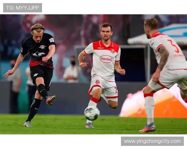 德甲最强的球队是谁？历史与现役实力对比分析