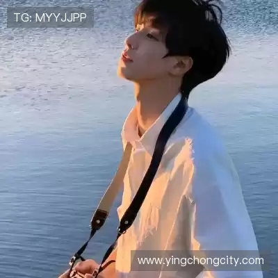 解泳榕