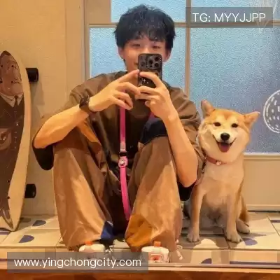 魏薇泓